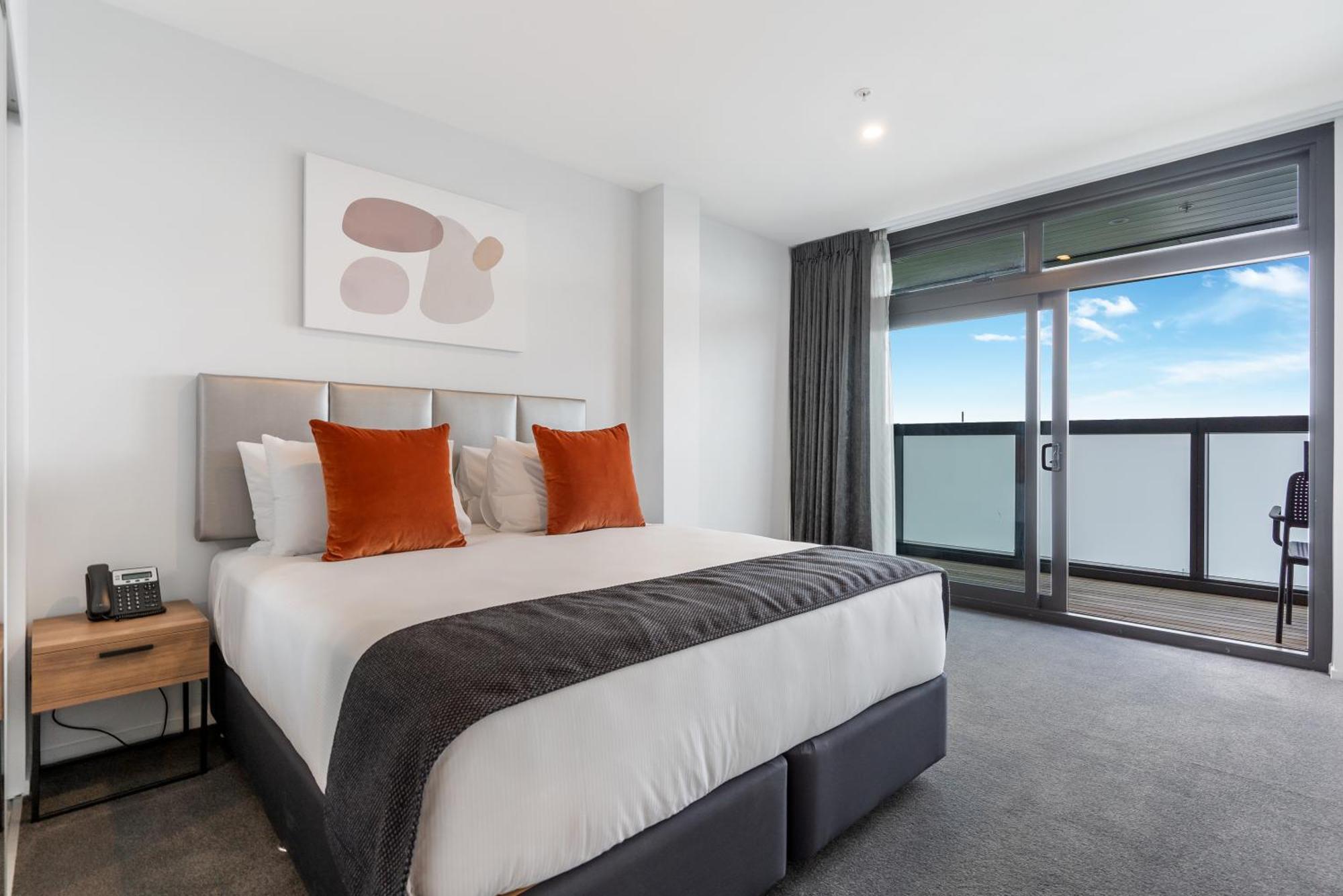 Ramada By Wyndham Newmarket Auckland Oda fotoğraf